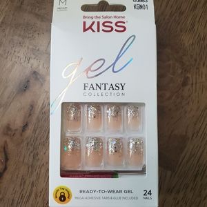 Kiss Gel Fantasy Glue On Nails